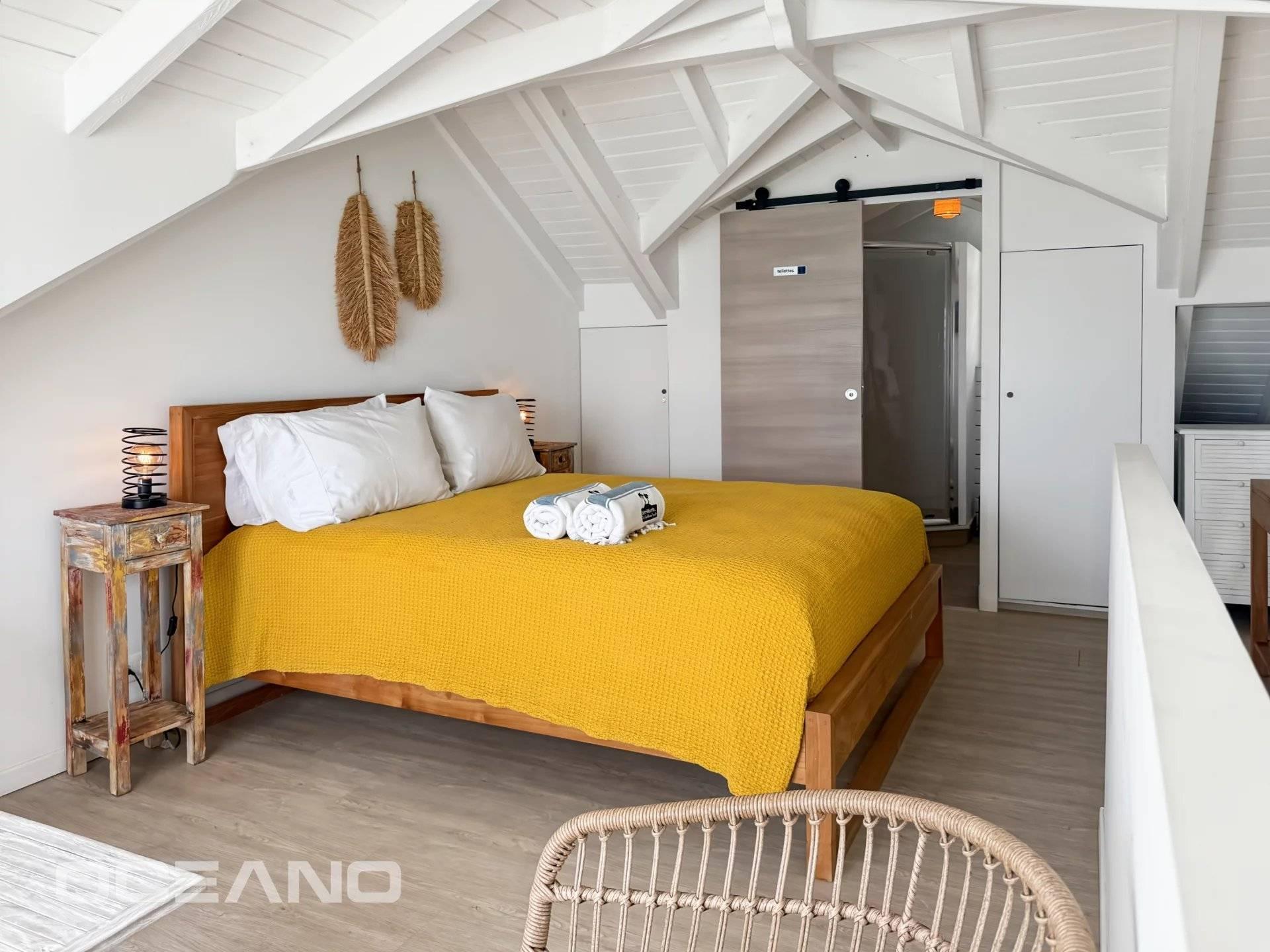 Beachfront One-Bedroom with Terrace gallery image 11